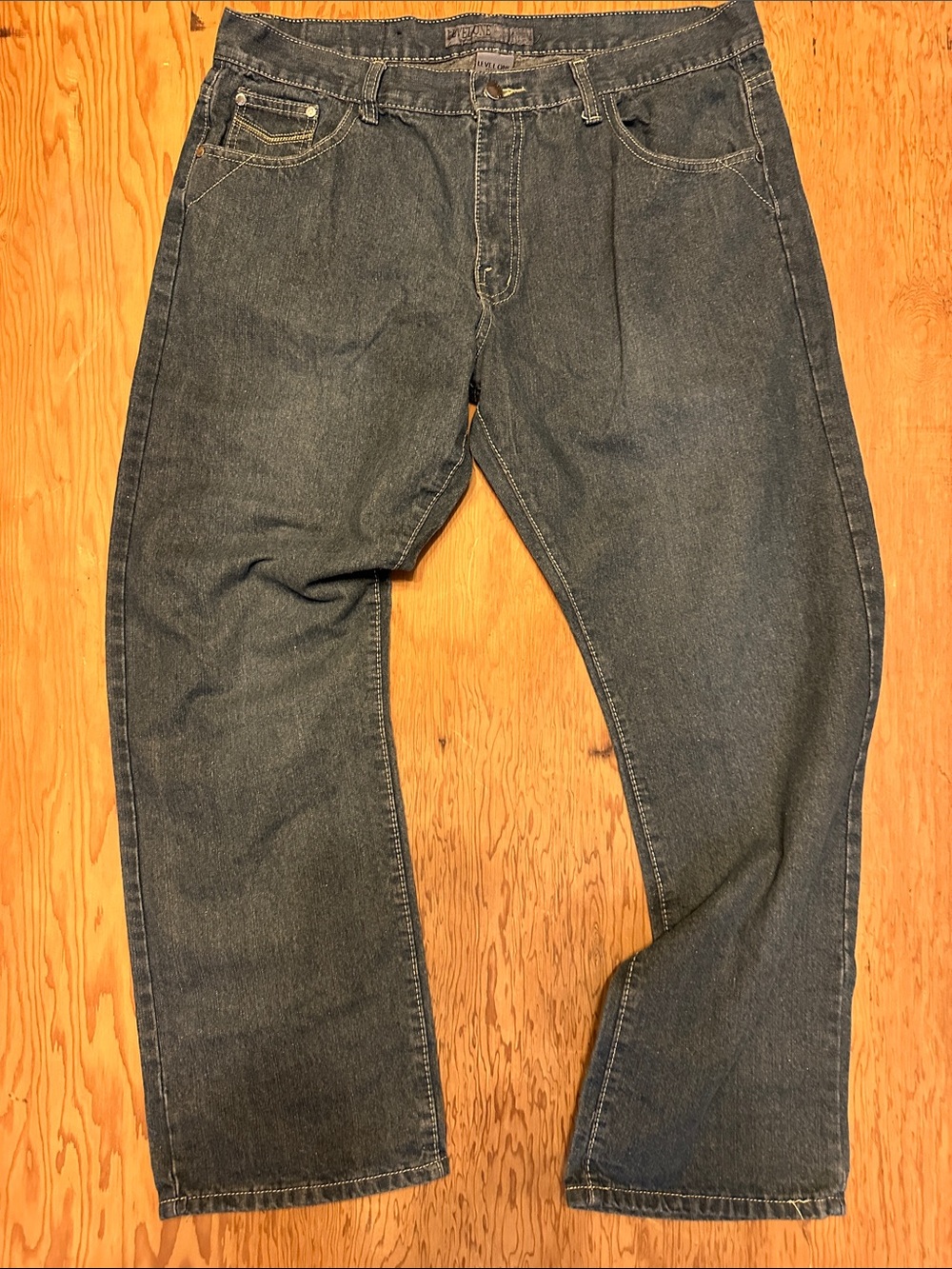 Relaxed Fit Men's Jeans in Washed Dark Gray